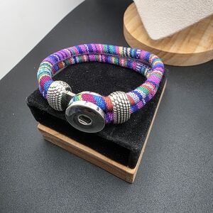 SNAP Bracelet Colorful Beaded Bracelet with Silver Accents(1933A)